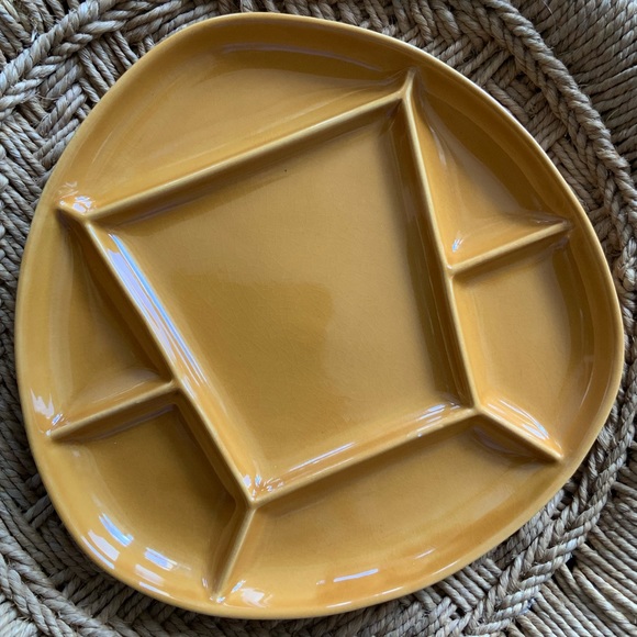 Set of 2 Ceramic Divided Plates - Picture 2 of 9